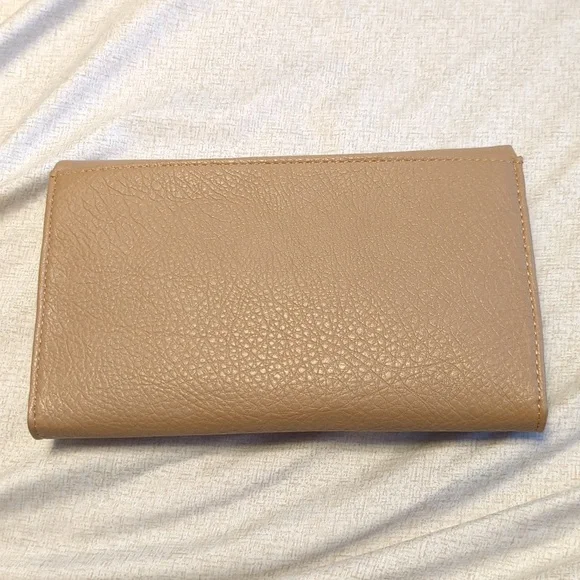 INC tan crossbody bag - Picture 2 of 7